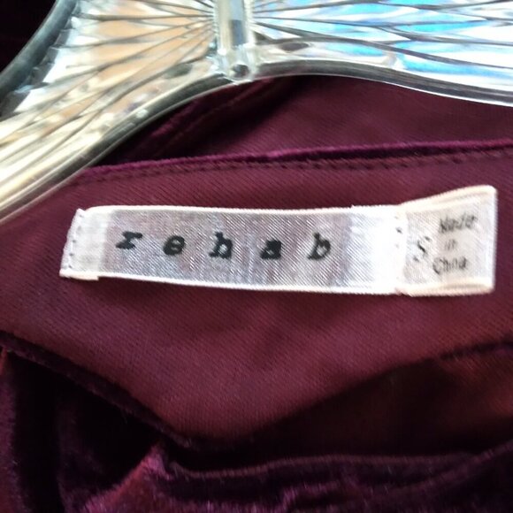 Rehab Fetching Burgundy Velvet  Dress Heart Shaped Back with Side Cut Outs Sz S - Picture 4 of 7